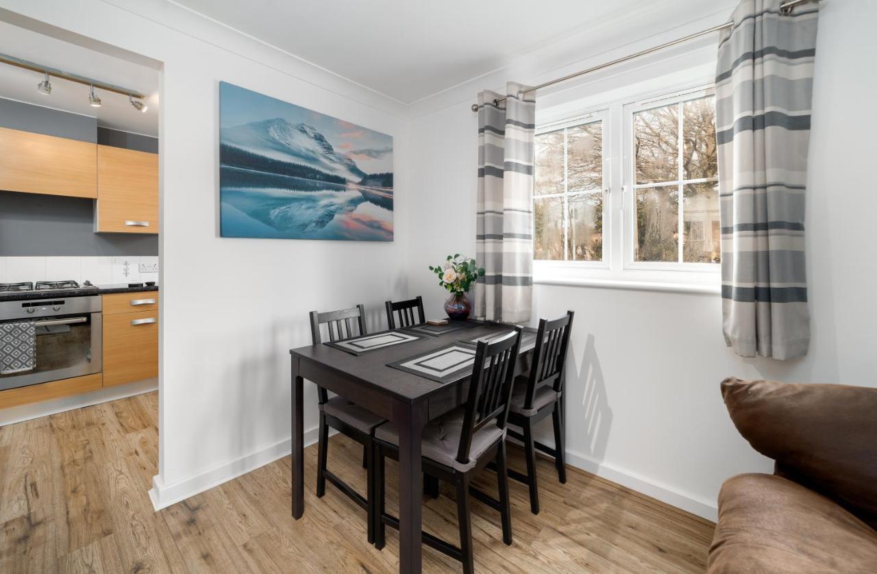 Charming 2Br Ground Floor Flat In Sholing, 11 Mins From City Centre - Recently Set Up With Love Southampton Eksteriør billede